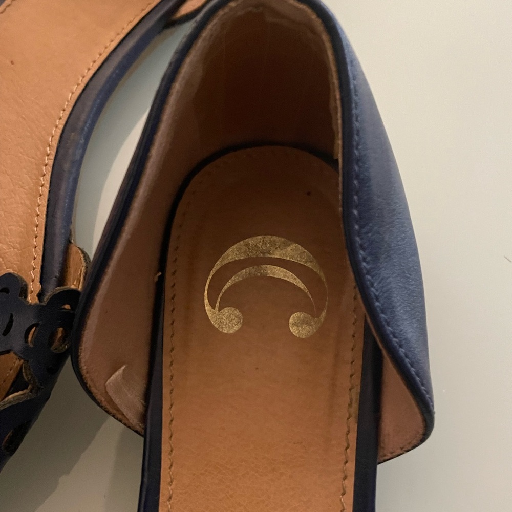 Blue sandals - Picture 4 of 6